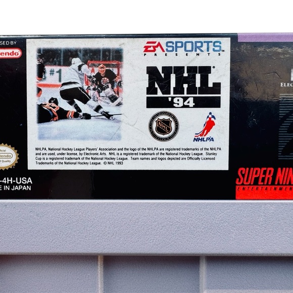 EA Sports NHL '94 Nintendo SNES - Picture 2 of 5